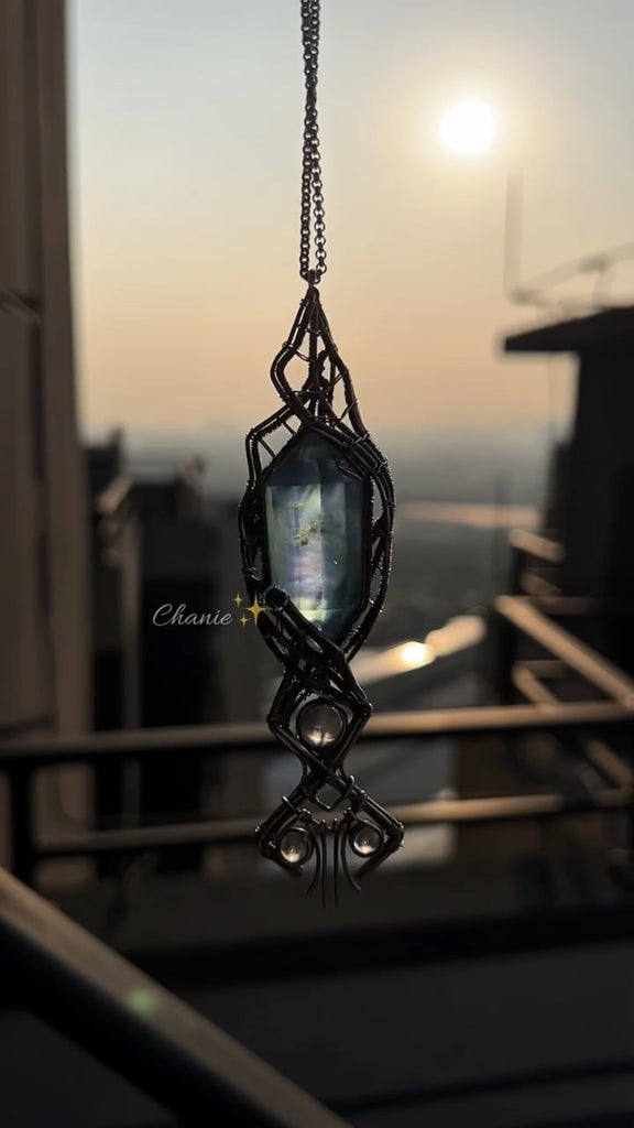 Solitude of Amaurot/necklace